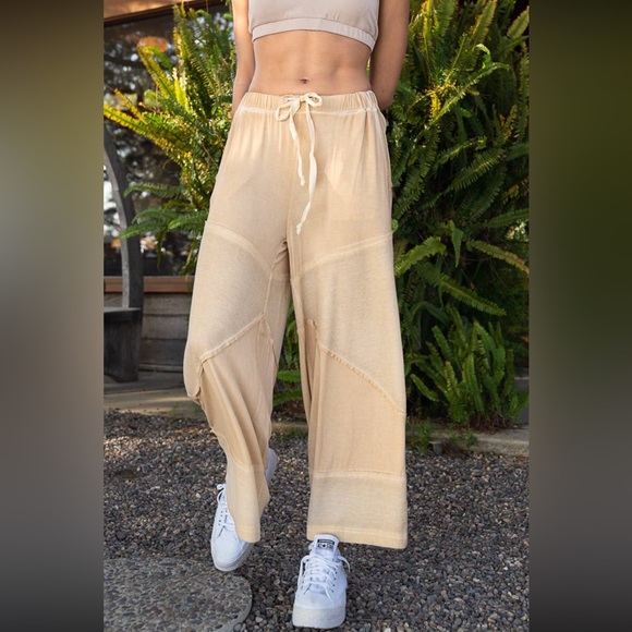 PRE ORDERS SOLD OUT Adorable Soft POL Cropped Pants with Pockets | - Picture 3 of 6